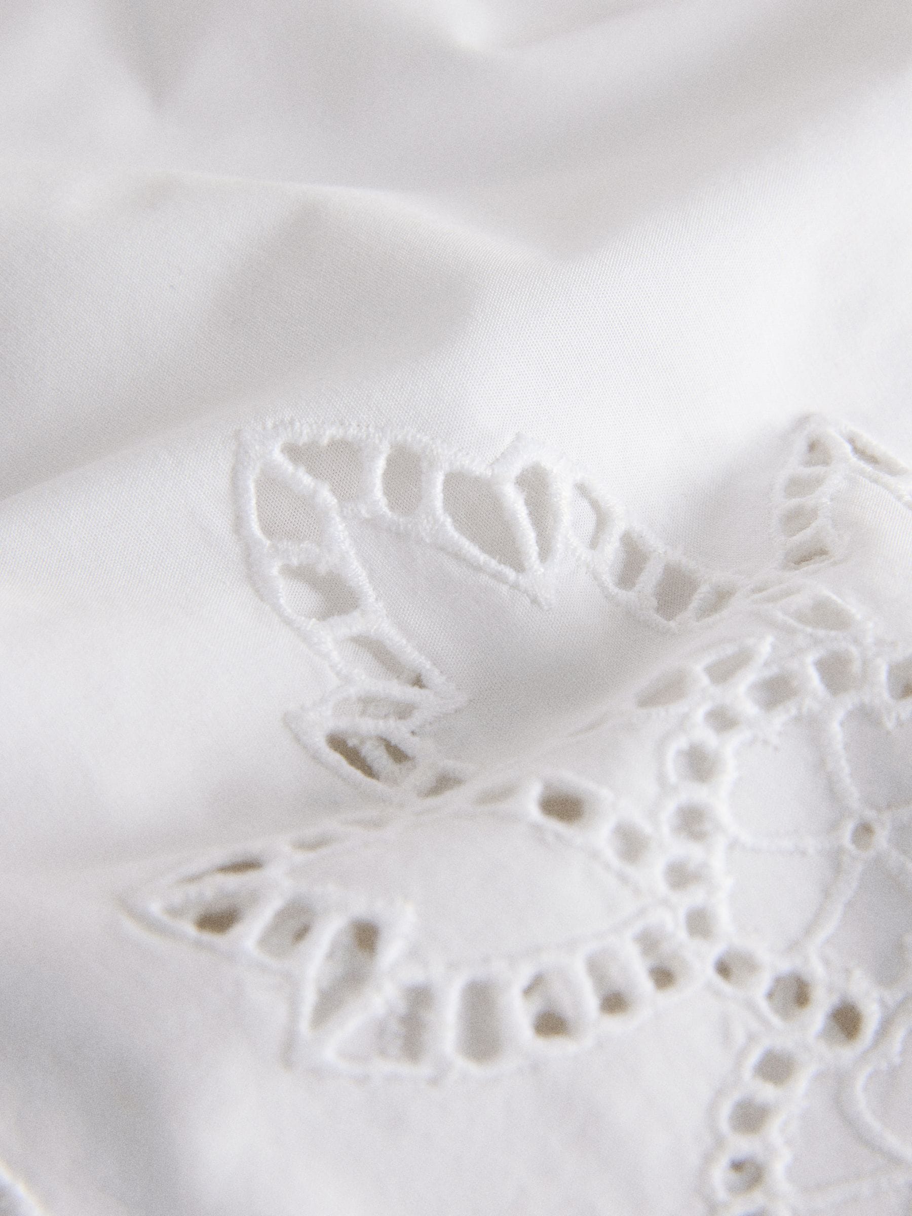 Buy The Set 2 Pack Cotton V-Neck Sleeveless Broderie Top White