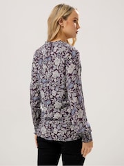 Long Tall Sally Pintuck Printed Top - Imagen 3 de 5