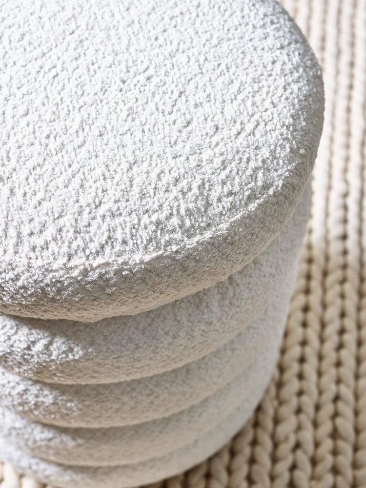 Julian Bowen Beige Boucle Hailey Upholstered Storage Stool - Image 2 of 6 Julian Bowen Beige Boucle Hailey Upholstered Storage Stool - Image 2 of 6