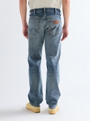 Šedá - Wrangler Frontier Straight Fit Jeans - Obrázek 2 z 8
