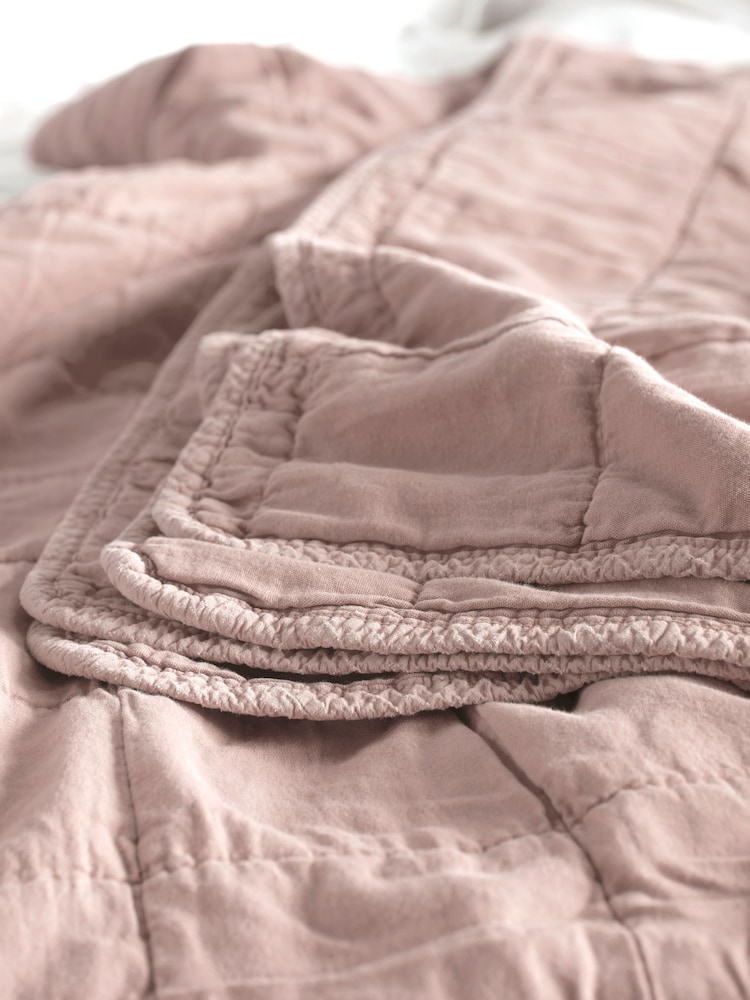 Secret Linen Store Blush Pink Finn Quilted Throw - Image 2 of 4 Secret Linen Store Blush Pink Finn Quilted Throw - Image 2 of 4