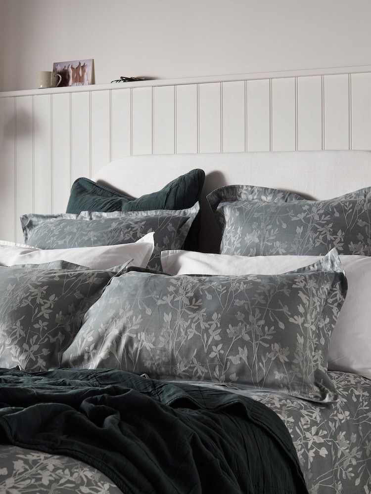 Secret Linen Store Darkest Spruce Florence Floral Print Jacquard Pillowcase - Image 2 of 4 Secret Linen Store Darkest Spruce Florence Floral Print Jacquard Pillowcase - Image 2 of 4