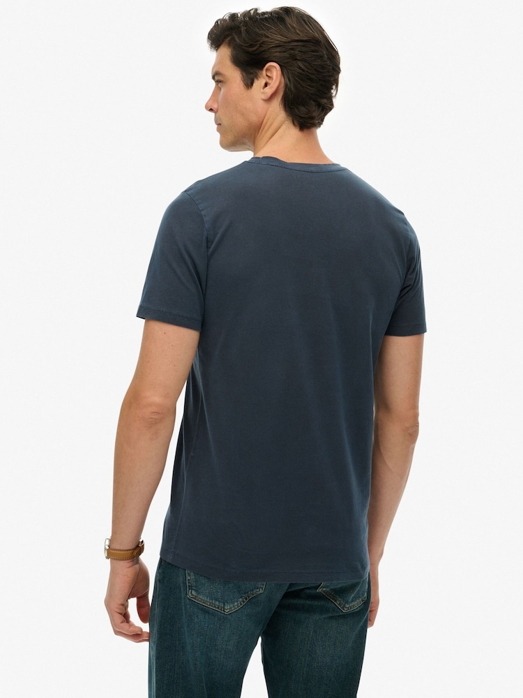 Superdry Blue Classic Essential Pocket T-Shirt - Image 2 of 7 Superdry Blue Classic Essential Pocket T-Shirt - Image 2 of 7
