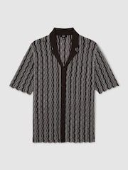 Reiss Brown Drake Wavy-Stripe Cuban-Collar Knit Shirt - Image 2 of 7