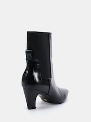 Novo Black Wide Fit Kennedy Curved Mid Heel Chelsea Ankle Boots - Image 4 of 6