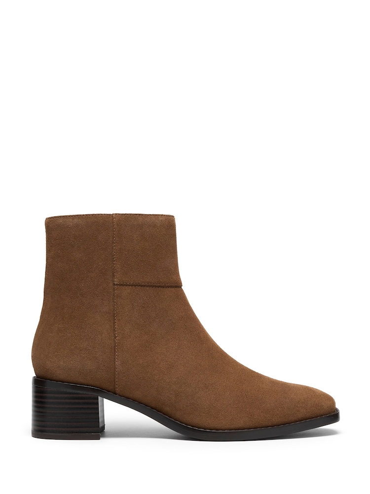 Clarks Brown Wrenn Top Boots - Image 1 of 4 Clarks Brown Wrenn Top Boots - Image 1 of 4