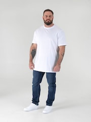 לבן - 555D חולצת טי מסיב כותנה סרוק בבד פרימיום עבה עם צווארון עגול, דגם Flyers - תמונה 2 מתוך 5