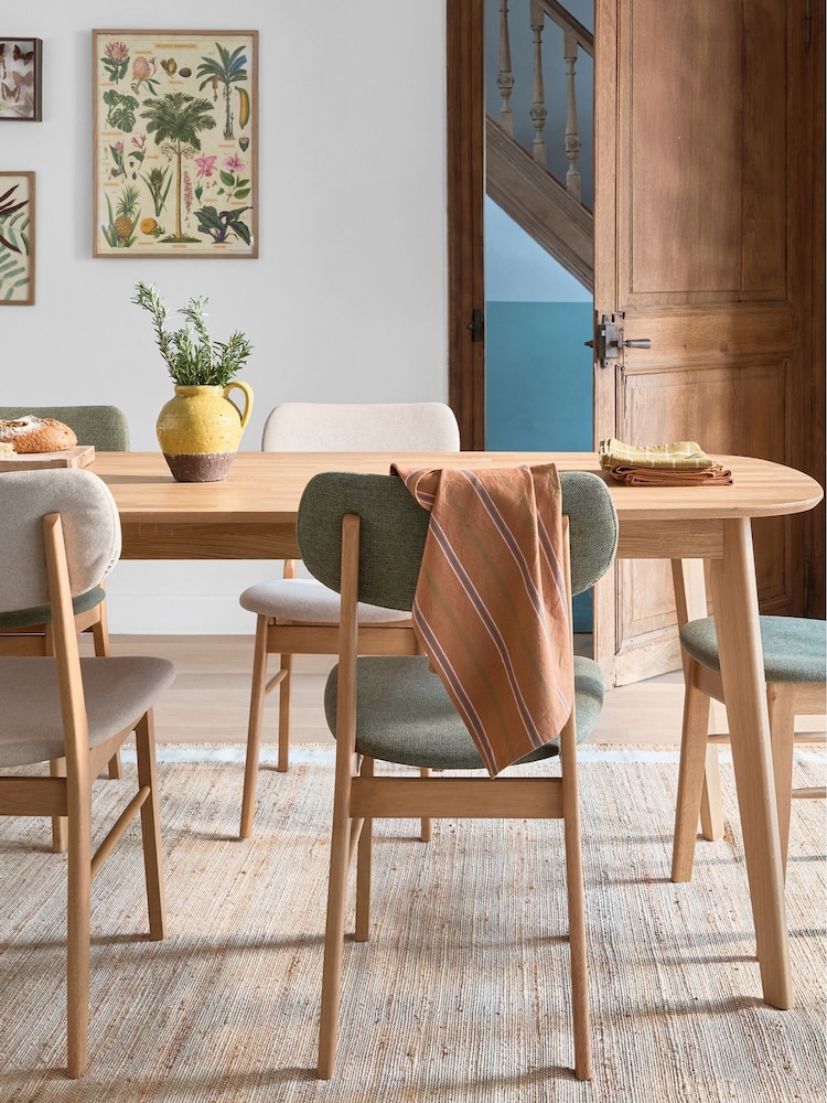 La Redoute Intérieurs Oak Dalmer 6 to 10 Seater Extendable Solid Oak Table - Image 1 of 6
