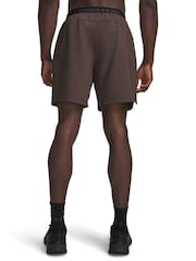 شورت تدريب منسوج بطول 6 بوصة تشكيلة Vanish 2.0 من Under Armour - Image 2 of 4