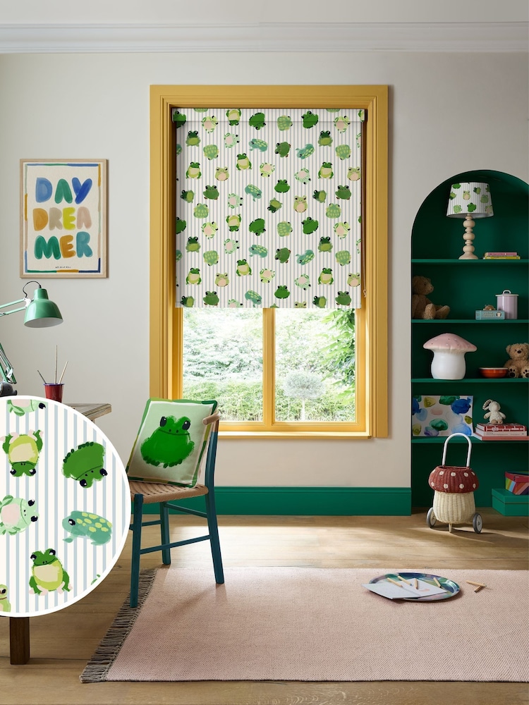 Wee Blue Bell Pond Little Frogs Made to Measure - Image 1 of 6