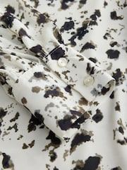Ecru Speckle Print Long Sleeved V-Neck Cuff Top - Image 5 of 6