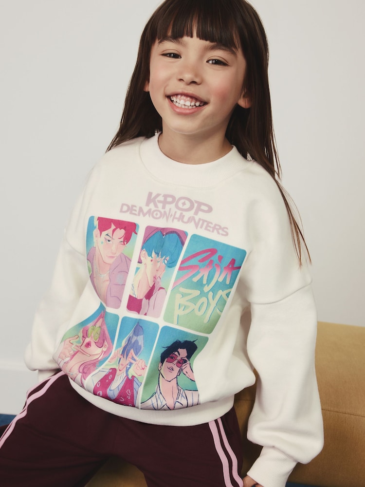 Ecru Kpop Demon Hunters Sweatshirt (6-16yrs) - Image 2 of 4 Ecru Kpop Demon Hunters Sweatshirt (6-16yrs) - Image 2 of 4