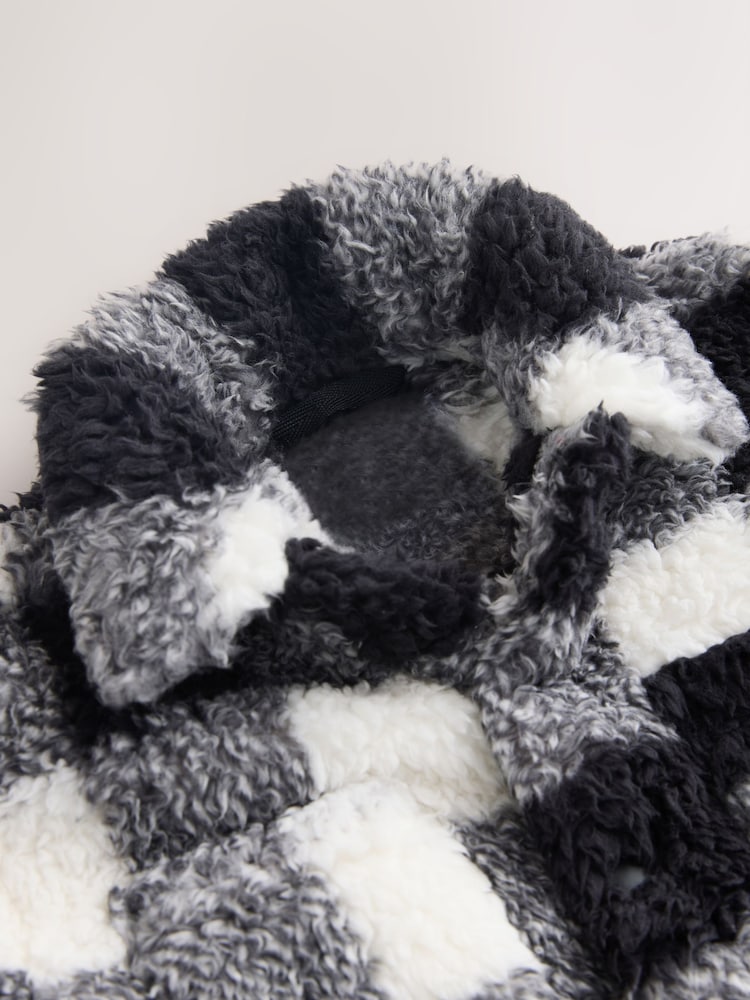 Schwarz/Weiß mit Karos - Shacket aus Teddyfleece (3 M.–7 J.) - Bild 4 von 4