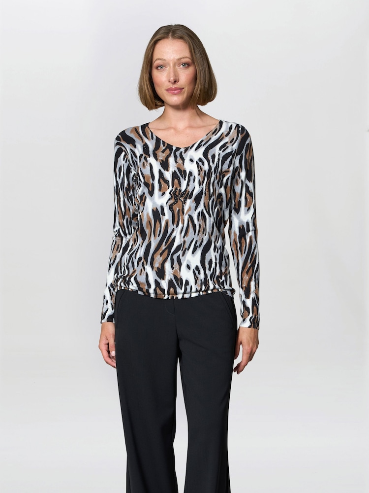 Gina Bacconi Animal Print Nessa Jumper - Image 1 of 4 Gina Bacconi Animal Print Nessa Jumper - Image 1 of 4