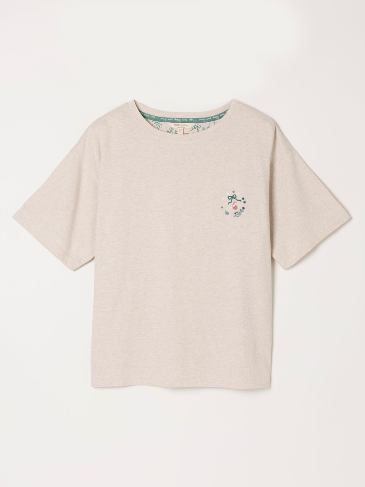 FatFace Oatmeal Fox Graphic Graphic Tee - Image 6 of 6 FatFace Oatmeal Fox Graphic Graphic Tee - Image 6 of 6