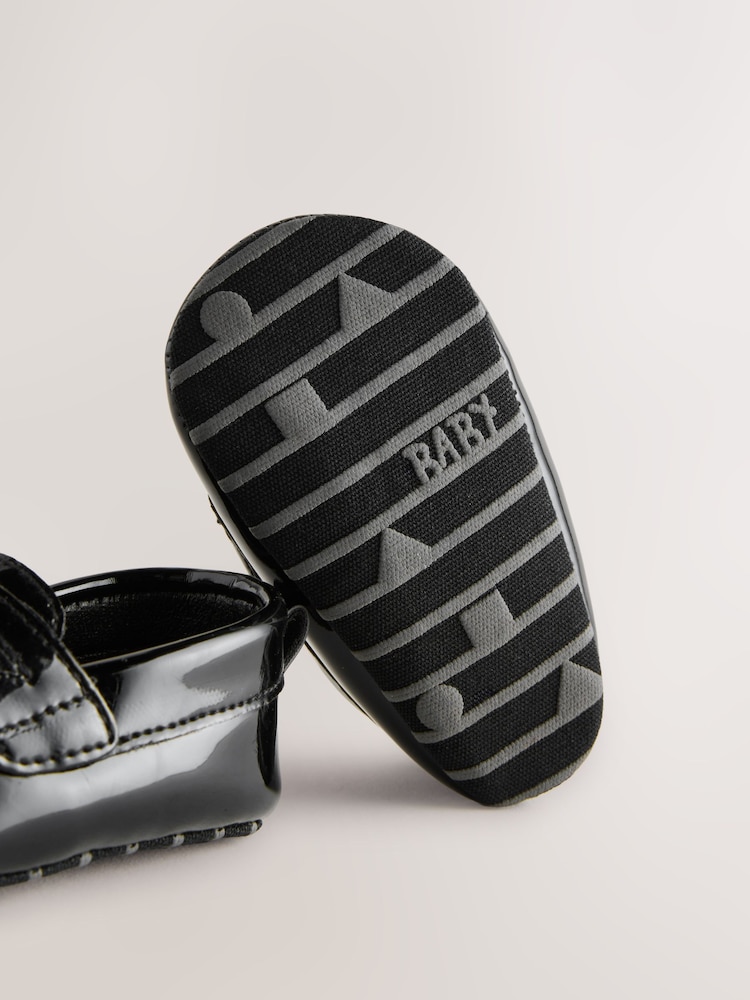 Black Patent Baby Shoes (0-2mths) - Image 5 of 5 Black Patent Baby Shoes (0-2mths) - Image 5 of 5