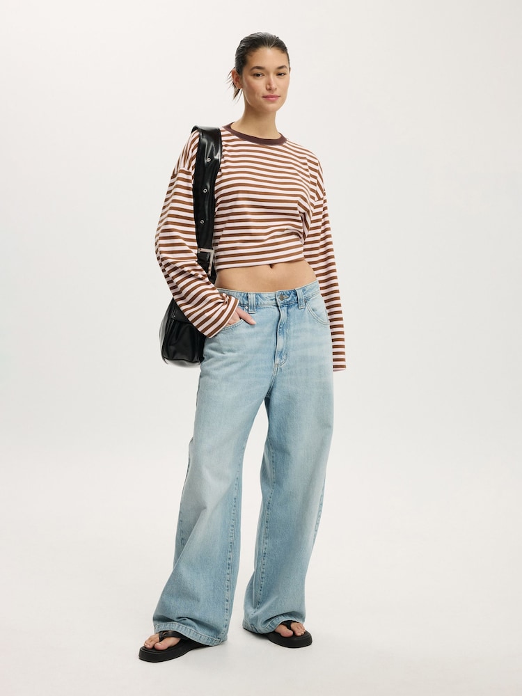 Cotton On Brown Oversized Boxy Long Sleeve T-Shirt - Image 1 of 5 Cotton On Brown Oversized Boxy Long Sleeve T-Shirt - Image 1 of 5