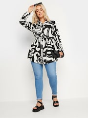 Schwarz - Yours Curve LIMITED COLLECTION Abstract Print Longline Shirt - Bild 2 von 4