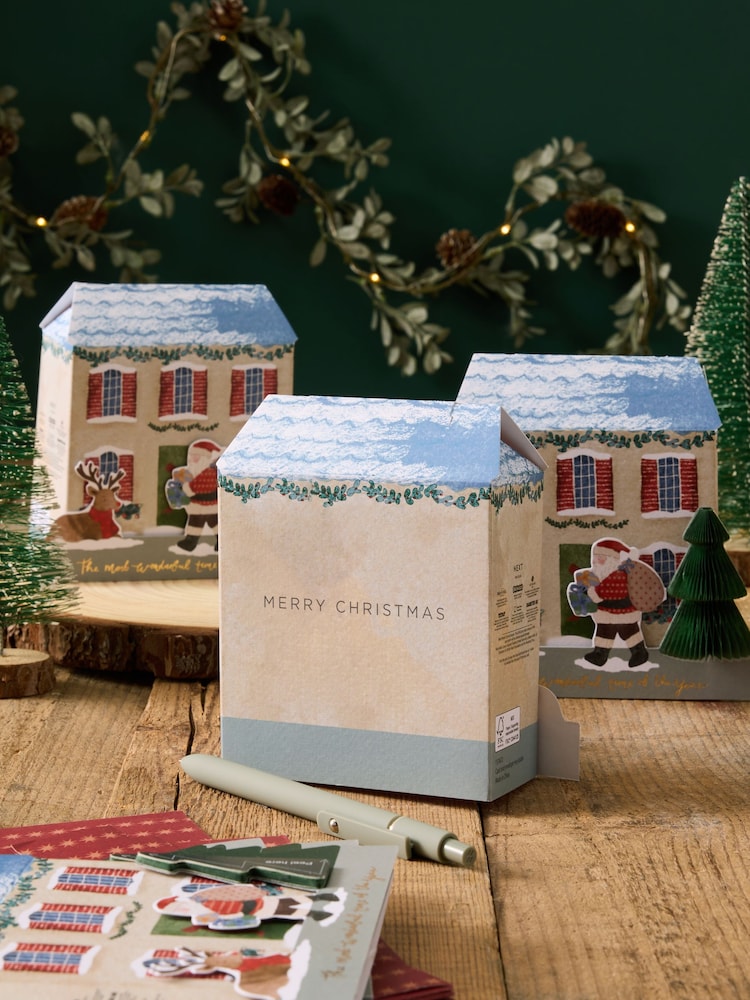 Red Classic Santa Luxury 6 Pack Christmas Cards - Image 2 of 4