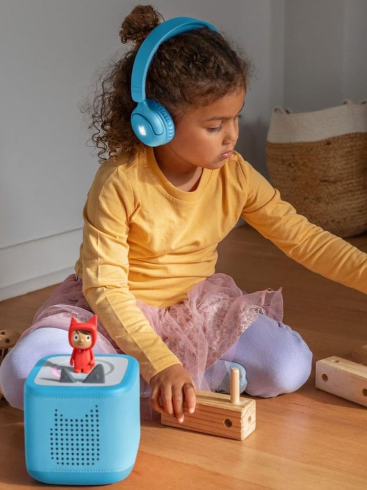 Tonies Sky Bluetooth Headphones - Image 8 of 8 Tonies Sky Bluetooth Headphones - Image 8 of 8