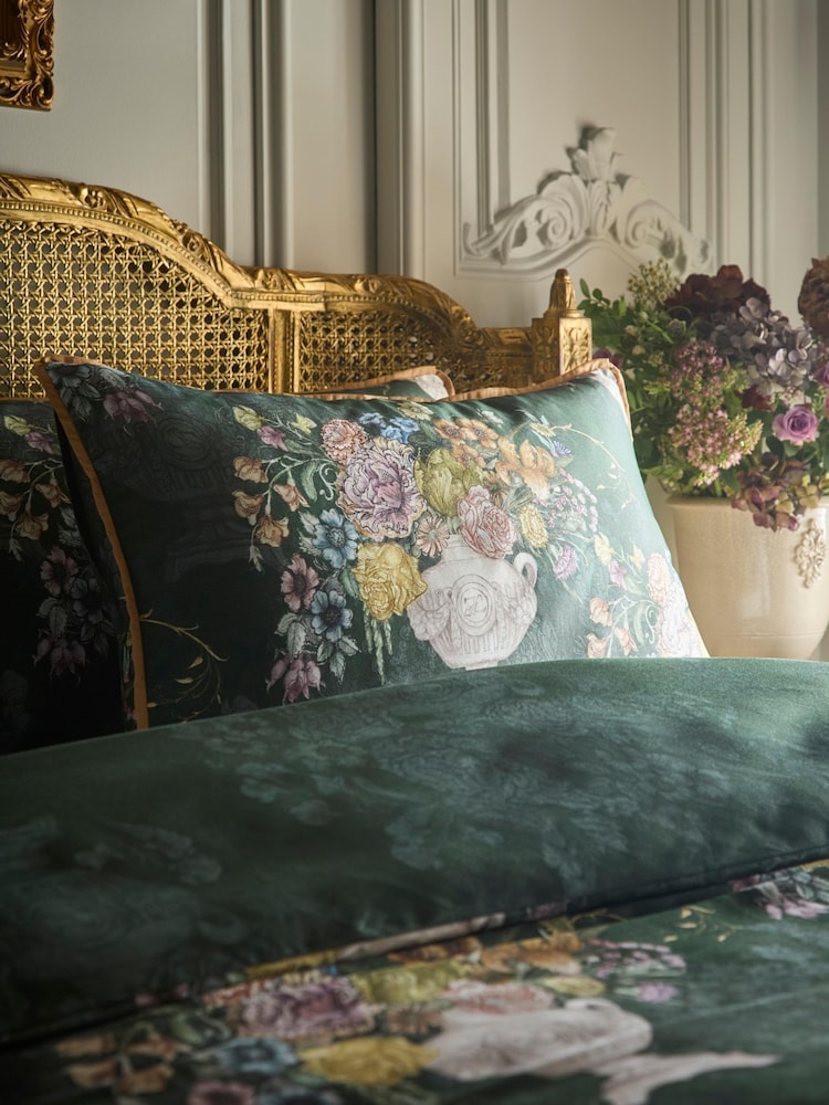 Laurence Llewelyn-Bowen Green Tuscan Holiday Duvet Cover Set - Image 2 of 5