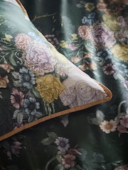 Laurence Llewelyn-Bowen Green Tuscan Holiday Duvet Cover Set - Image 3 of 5