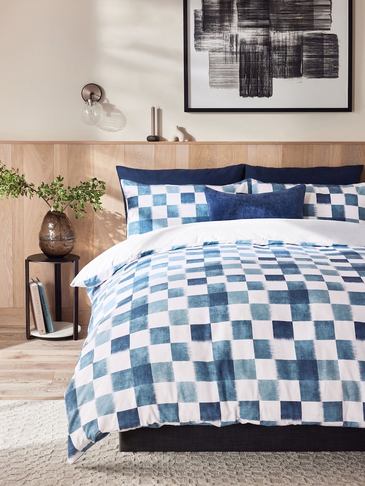Blue Checkerboard Brushed 100% Cotton Reversibile Duvet Cover and Pillowcase Set - Image 1 of 4