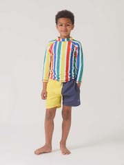 أزرق فاتح - شورت سباحة بتصميم واقٍ من أشعة الشمس فوق البنفسجية من Muddy Puddles - صورة 2 من 5