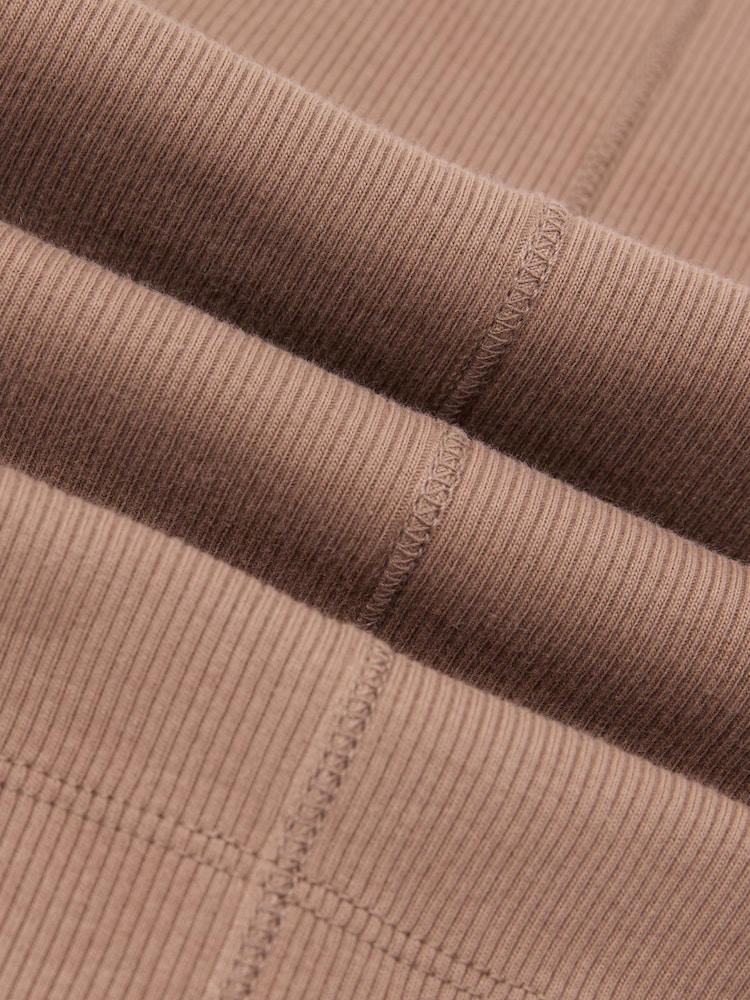 Reiss Taupe Neutral Violet Stretch-Cotton Ribbed Vest - Image 6 of 6 Reiss Taupe Neutral Violet Stretch-Cotton Ribbed Vest - Image 6 of 6