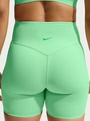 Nike Illusion Green Universa Seamless Front 5 Inch Cycling Shorts - Image 6 of 7