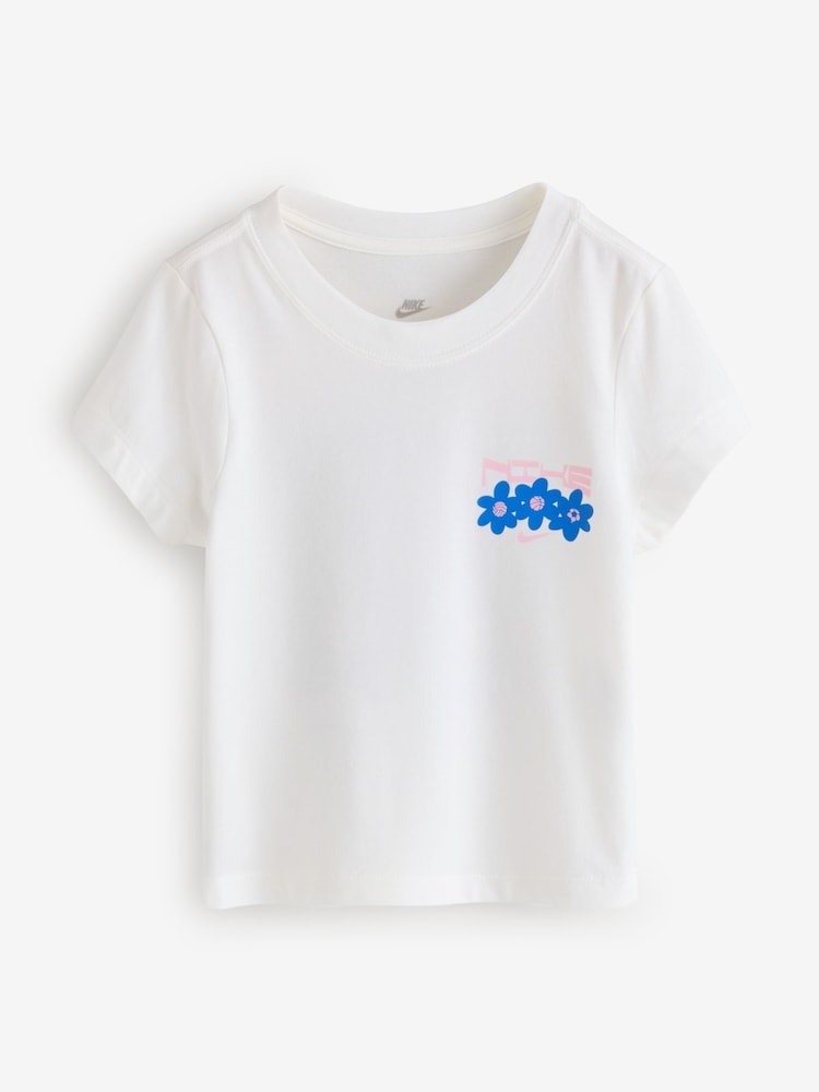 Nike Sail White Slim Cropped T-Shirt - Image 1 of 2 Nike Sail White Slim Cropped T-Shirt - Image 1 of 2