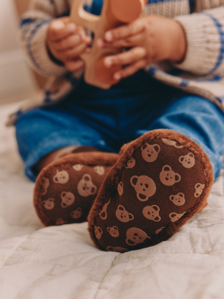 Chocolate Brown Bear Baby Sock Top (0-2mths) - Image 3 of 3 Chocolate Brown Bear Baby Sock Top (0-2mths) - Image 3 of 3
