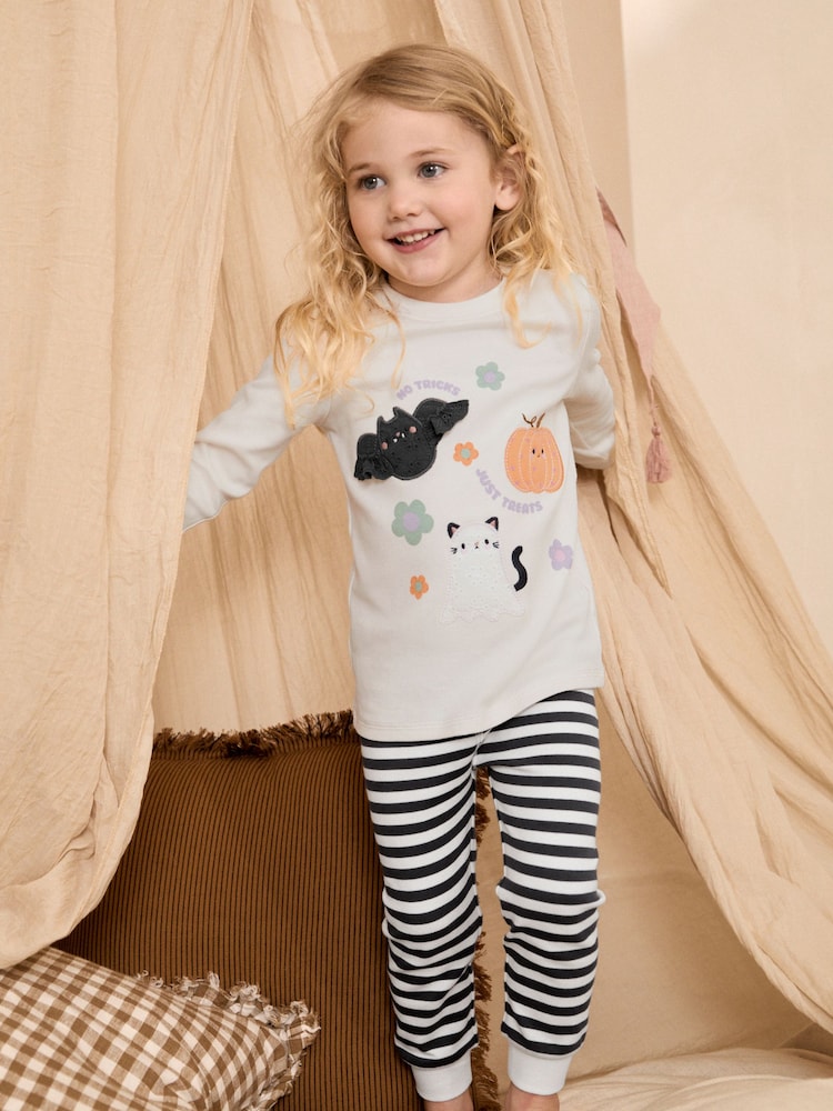 Raya monocromática - Pijamas de Halloween con personajes (9meses -12año) - Imagen 1 de 7