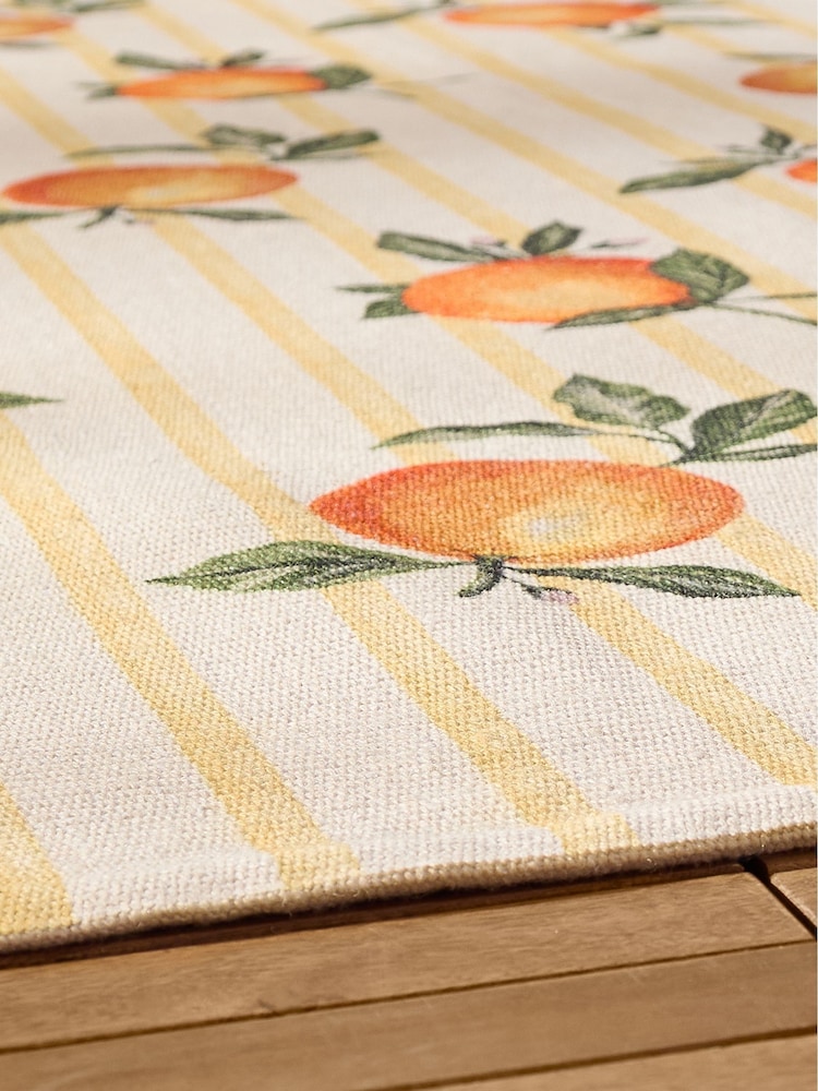 Furn Fruits Oranges Gingham Check Indoor/ Outdoor Rug - Imaginea 3 din 3 Furn Fruits Oranges Gingham Check Indoor/ Outdoor Rug - Imaginea 3 din 3