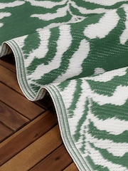Furn Green Tocorico 120x180cm Outdoor Rug - Image 4 of 8