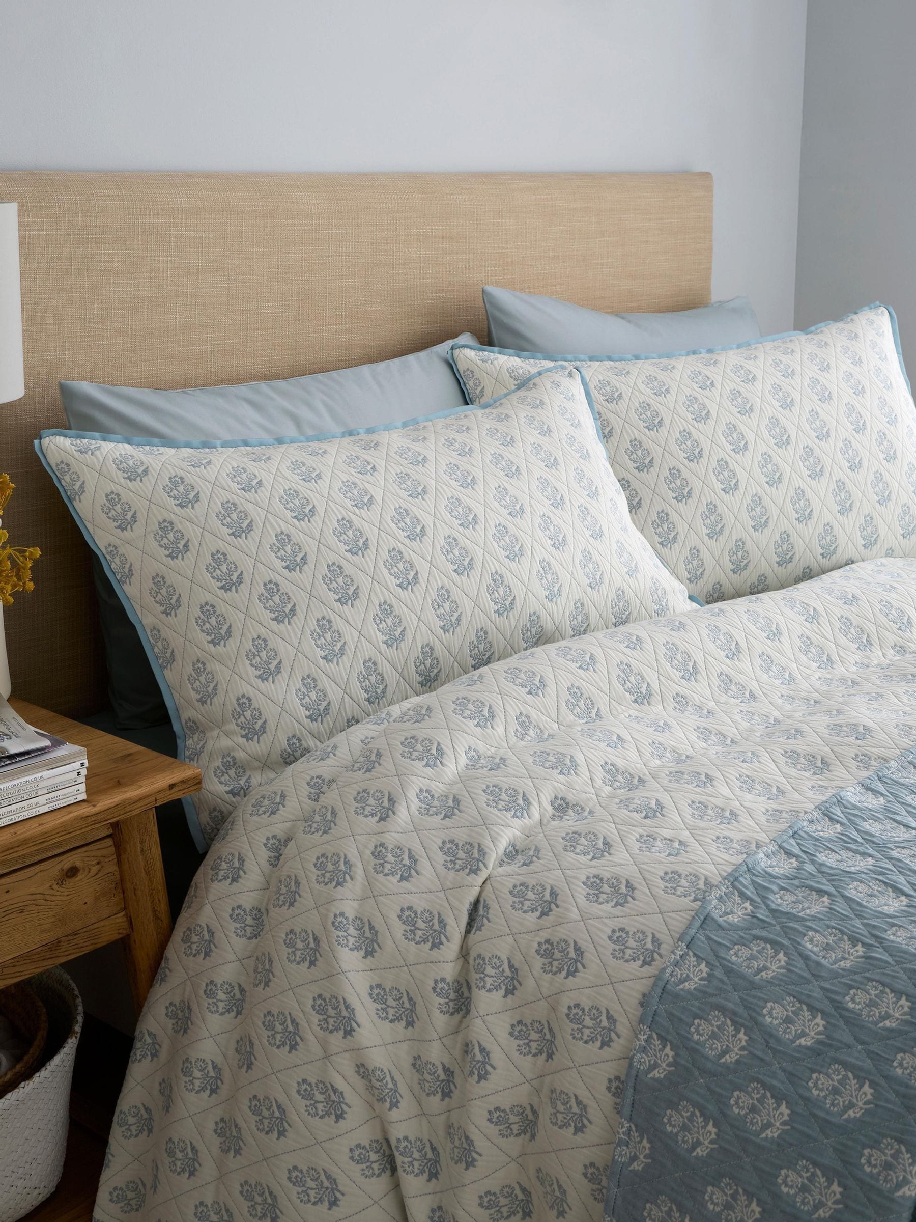 Dreams & Drapes Blue Dreams Drapes Block Floral Duvet Cover Set - Image 3
