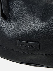 Oliver Bonas Ida Black Sling Crossbody Bag - תמונה 4 מתוך 7