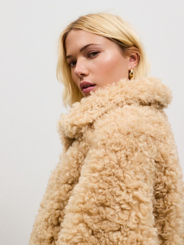Caramel Brown Curly Fur Coat - Image 5 of 5 Caramel Brown Curly Fur Coat - Image 5 of 5