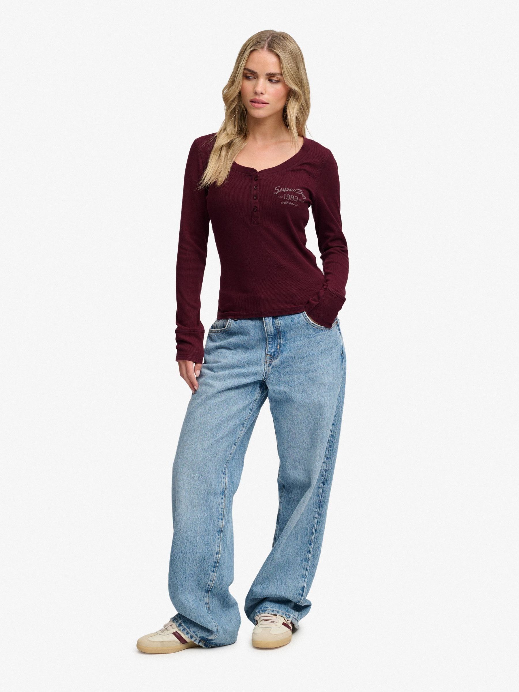 Comprar Rojo - Top deportivo abotonado de Superdry de Next Chile