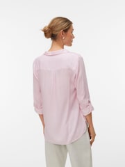 VERO MODA Skjorte med knapper og åpen hals - Bilde 2 av 5