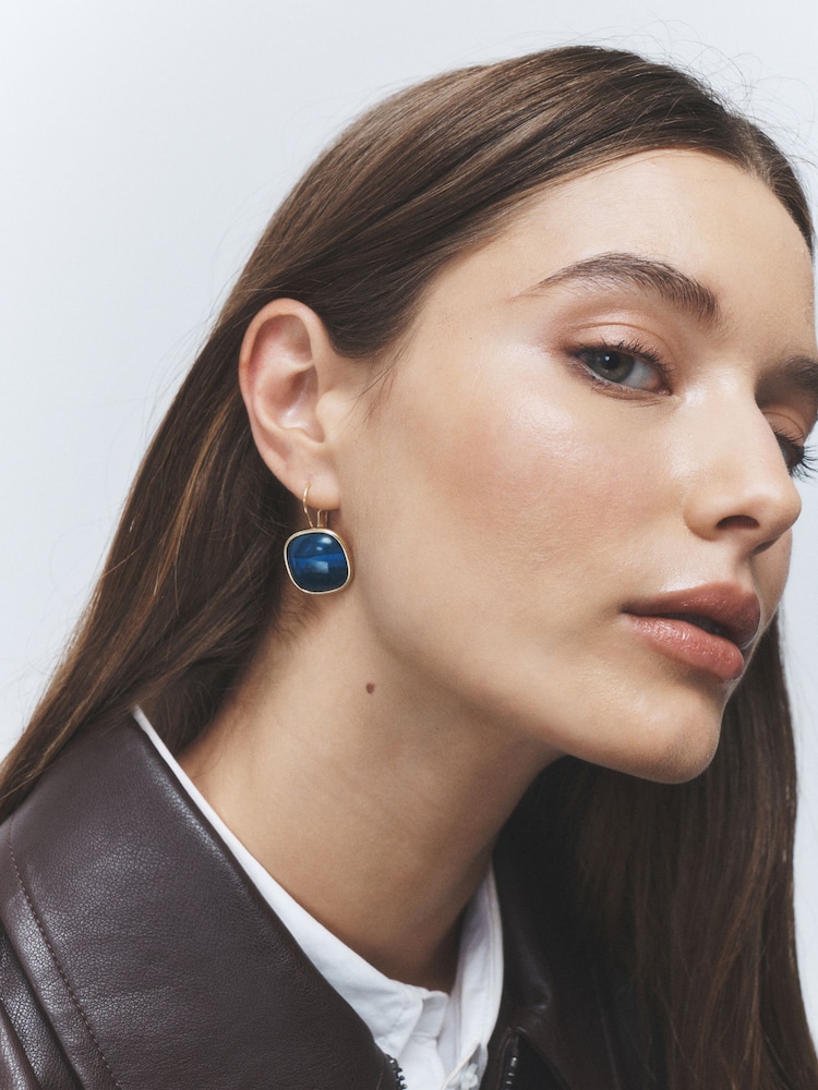 Blue Resin Pull Through Earrings - Image 2 of 5