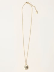 FatFace V and A Engraved Necklace - Slika 3 od 4