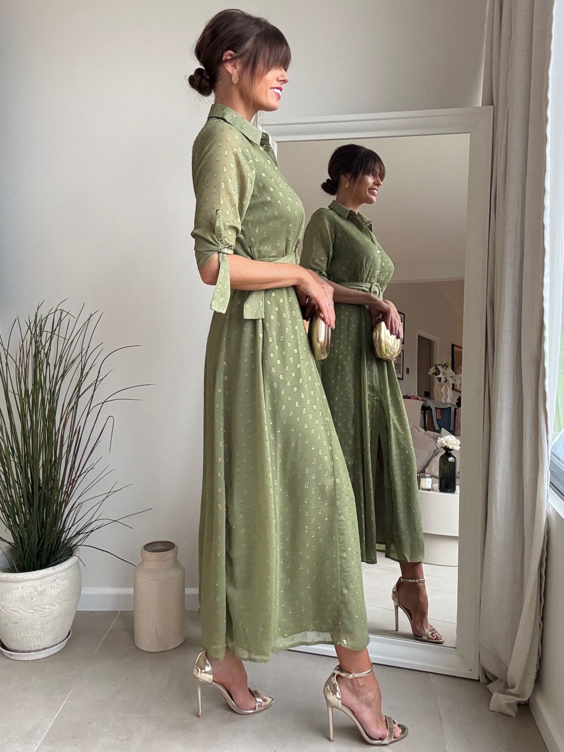 45R オリーブグリーン シャツワンピース Next：日本 Style Cheat Daphne シャツワンピース from Next Japan