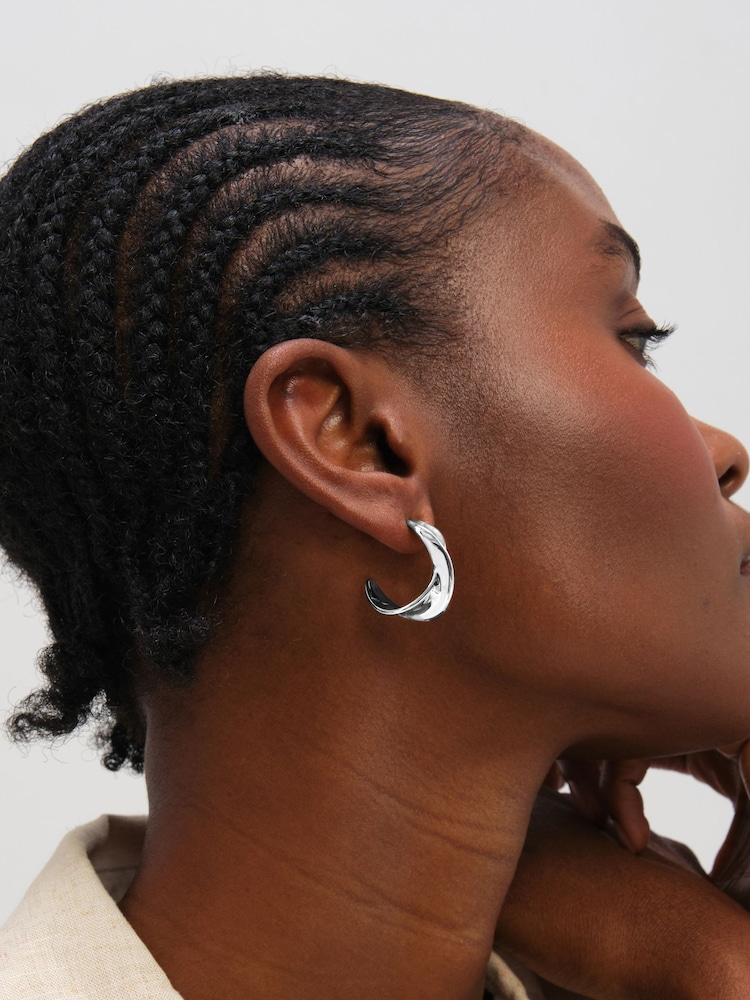 Inicio Large Polished Twist Hoops - Bild 2 von 2