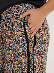 PixieGirl Petite Black Ditsy Wide Leg Side Stripe Trousers - Image 4 of 5