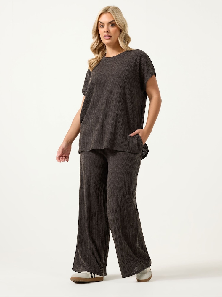 Yours Curve Brown Knitted T-Shirt 2 Piece - Image 2 of 5 Yours Curve Brown Knitted T-Shirt 2 Piece - Image 2 of 5