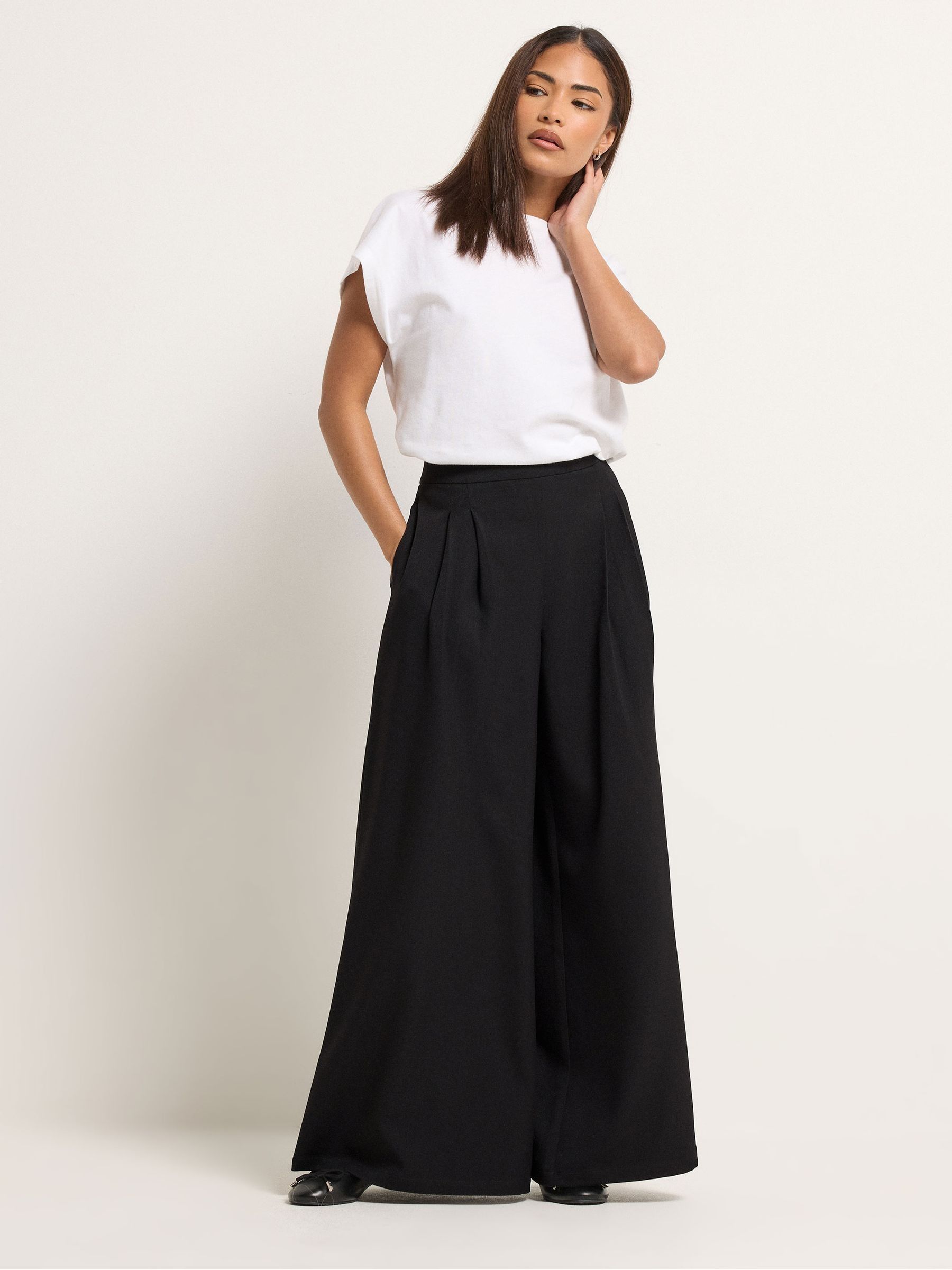 Comprar Pantalones palazzo plisados PixieGirl Petite from Next Mexico