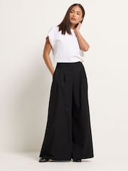 بنطلون بلازو أمامي مطوي من PixieGirl Petite - صورة 1 من 5