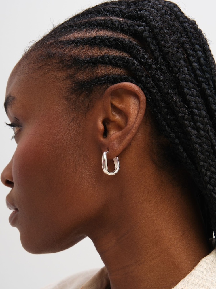 Inicio Silver Tone Polished Fluid Twist Earrings - Image 2 of 3