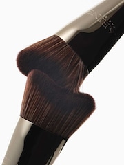 Clarins Gua Sha Insipred Foundation Brush - Image 5 of 5